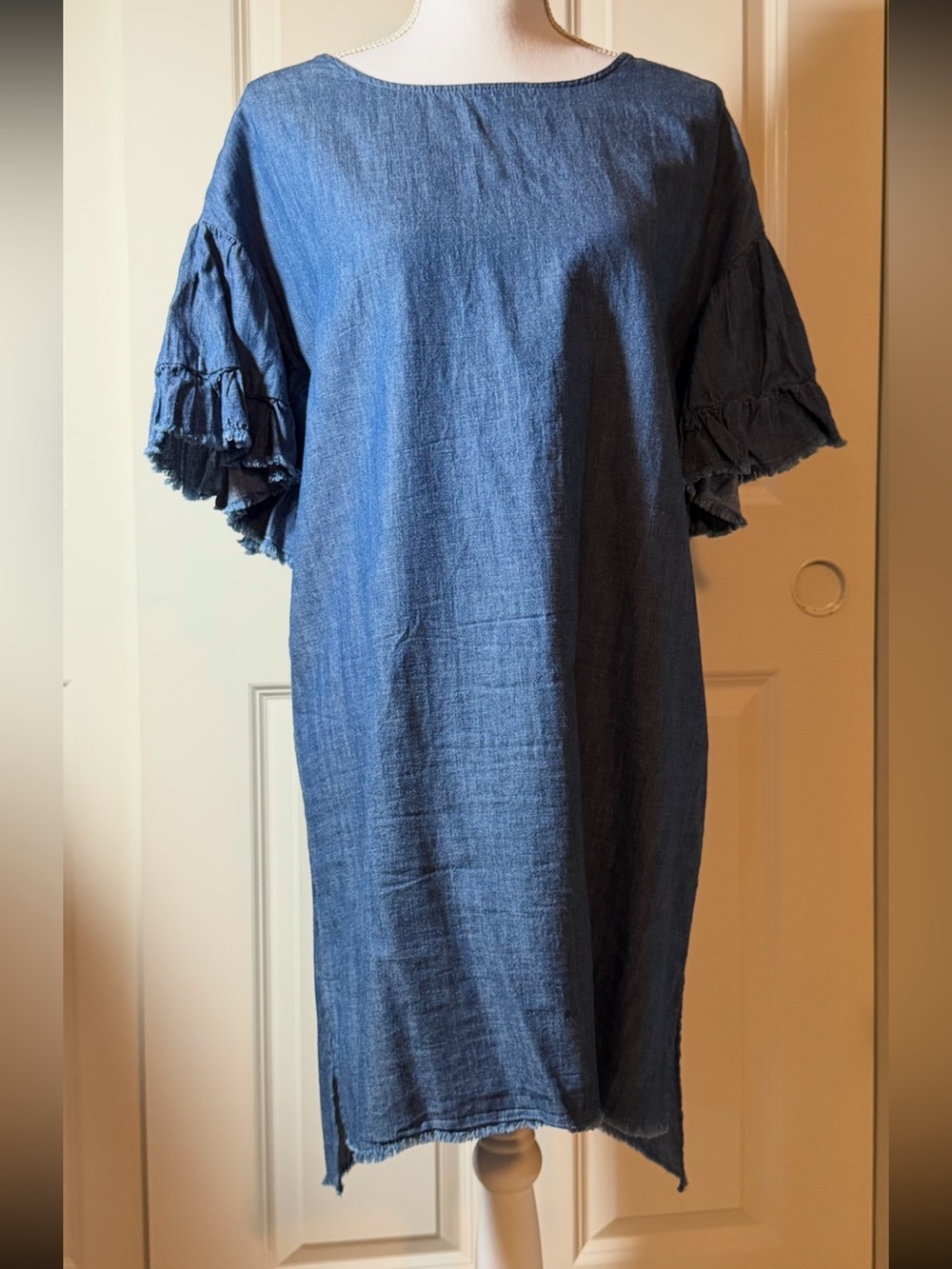 Girl Krazy Blue Denim Ruffle Sleeve Shift Dress Size Medium - EUC!